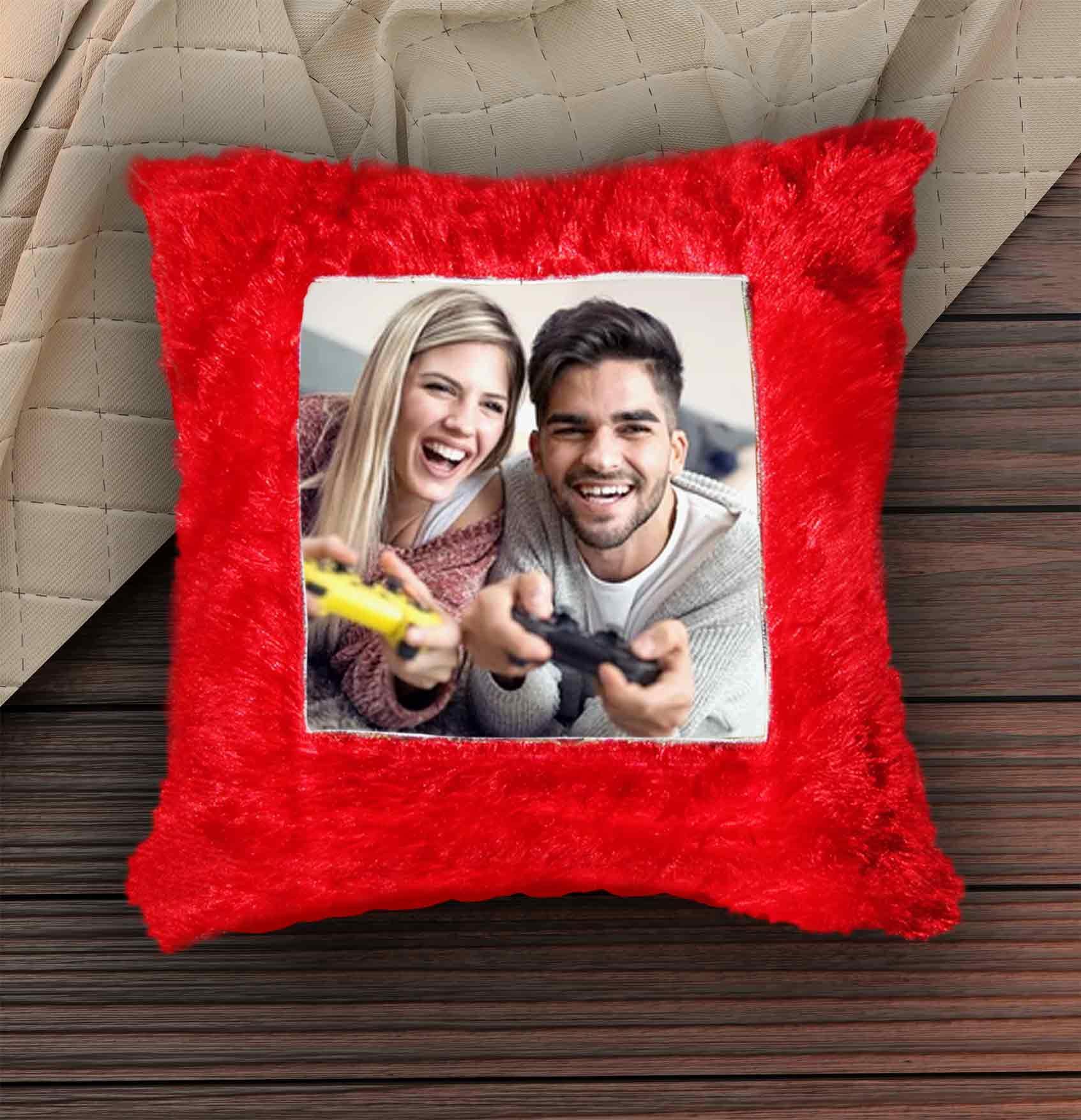 Red Square Far Cushion 